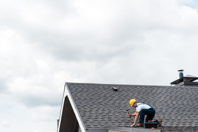 When to Schedule Roofing Services